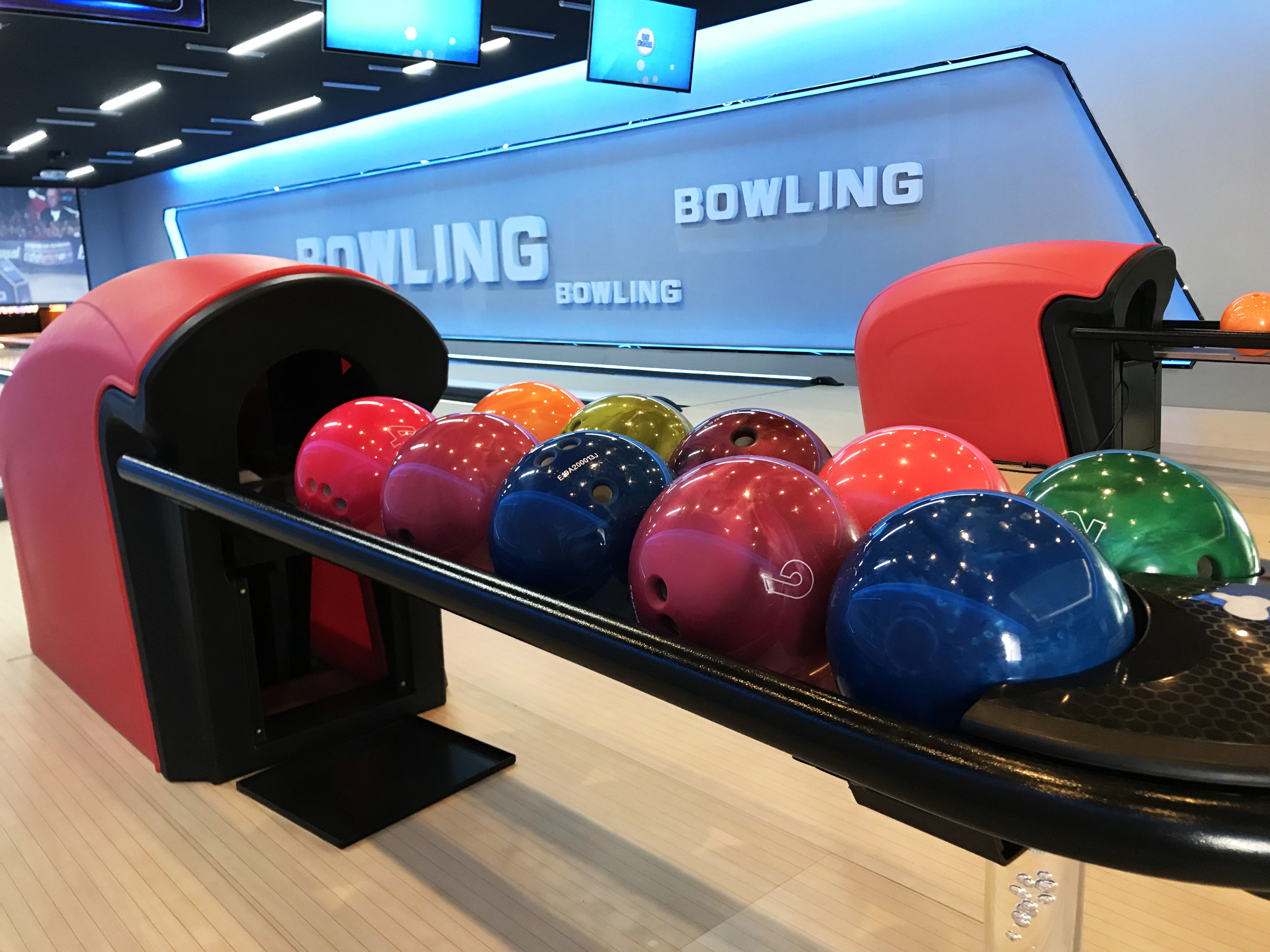 bowling, bowling ally, bowling equipment, bowling machine, shooter game ...